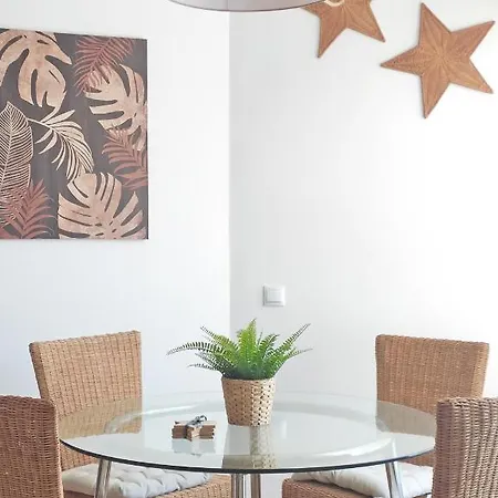 Ξενοδοχείο με διαμερίσματα Mood - New & Special