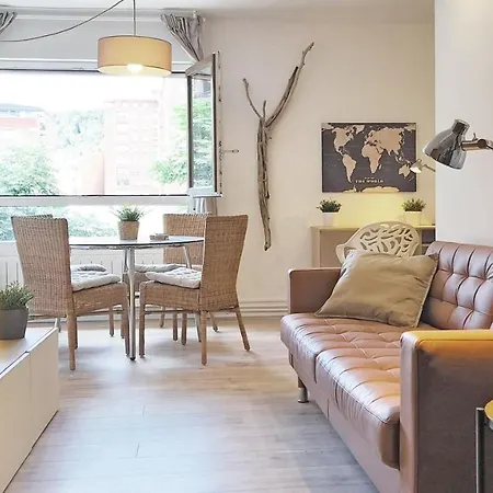 Mood - New & Special Aparthotel Bilbao