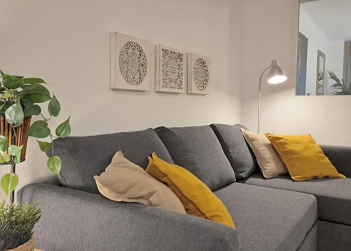 Mood - New & Special Aparthotel 4*