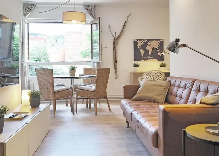 Mood - New & Special Aparthotel Bilbao