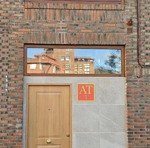 Ξενοδοχείο με διαμερίσματα Mood - New & Special 4*