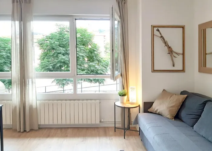 Mood - New & Special Aparthotel Bilbao