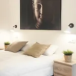Mood - New & Special 公寓式酒店 4*